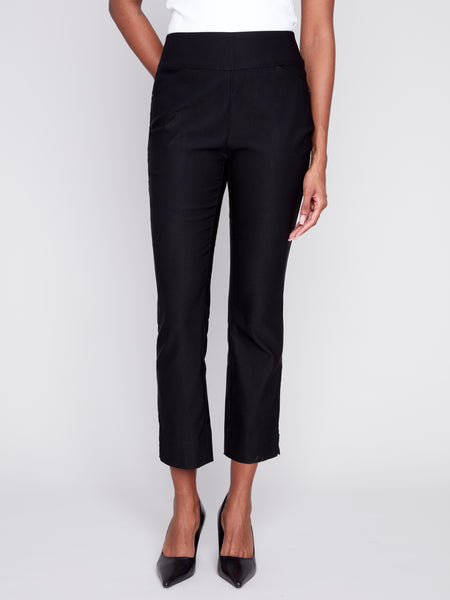 Charlie B Black Capri W Pockets