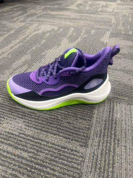 UA GS Curry