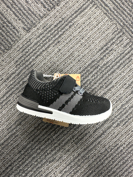 Oomphies Wynn Black 5C-13Y