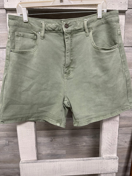 Risen Plus Shorts