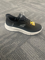 Skechers Slip in Grand Entry
