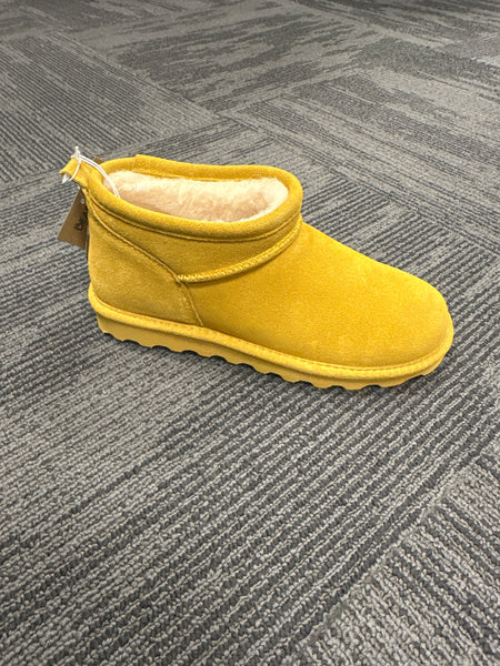 Bearpaw Super Shorty Aged Honey