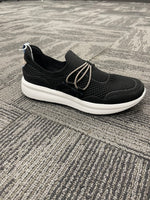 Clarks Ezera Run