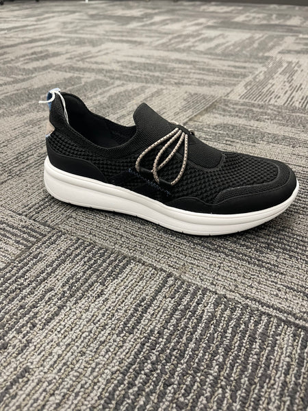 Clarks Ezera Run