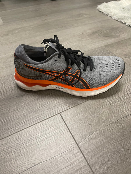 Gel Nimbus 24