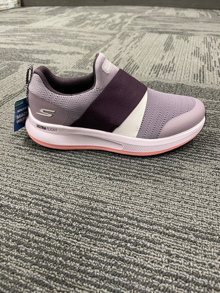 Skechers Go Run Venture